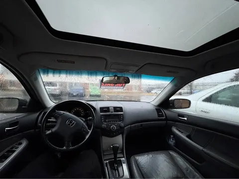 2004 Honda Accord 7th Gen - Image 4 of 4