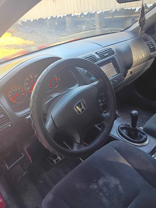 2004 Honda Civic 7th Gen - Image 5 of 8