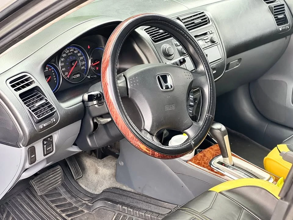 2004 Honda Civic 7th Gen - Image 8 of 10