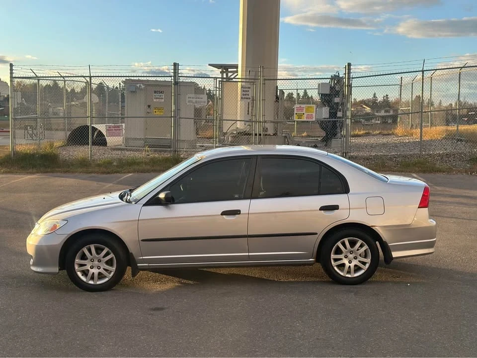 2004 Honda Civic 7th Gen - Image 6 of 13