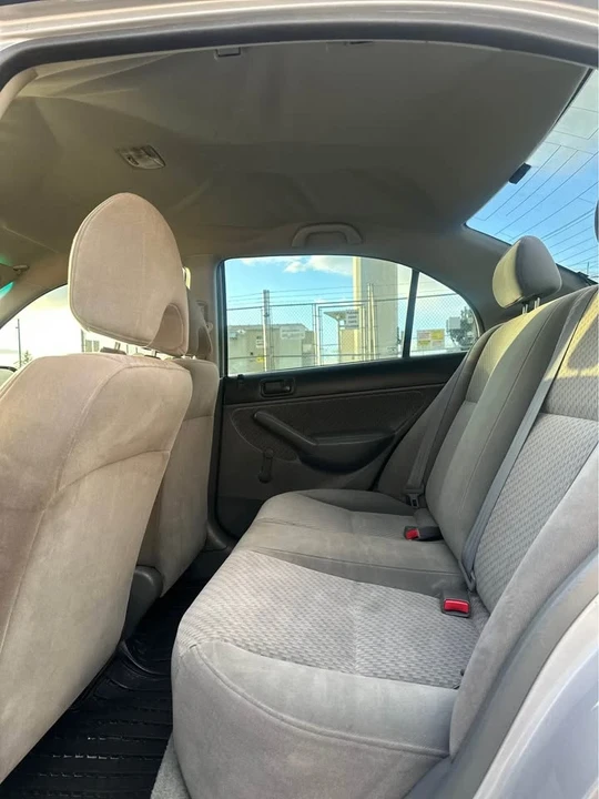 2004 Honda Civic 7th Gen - Image 10 of 13