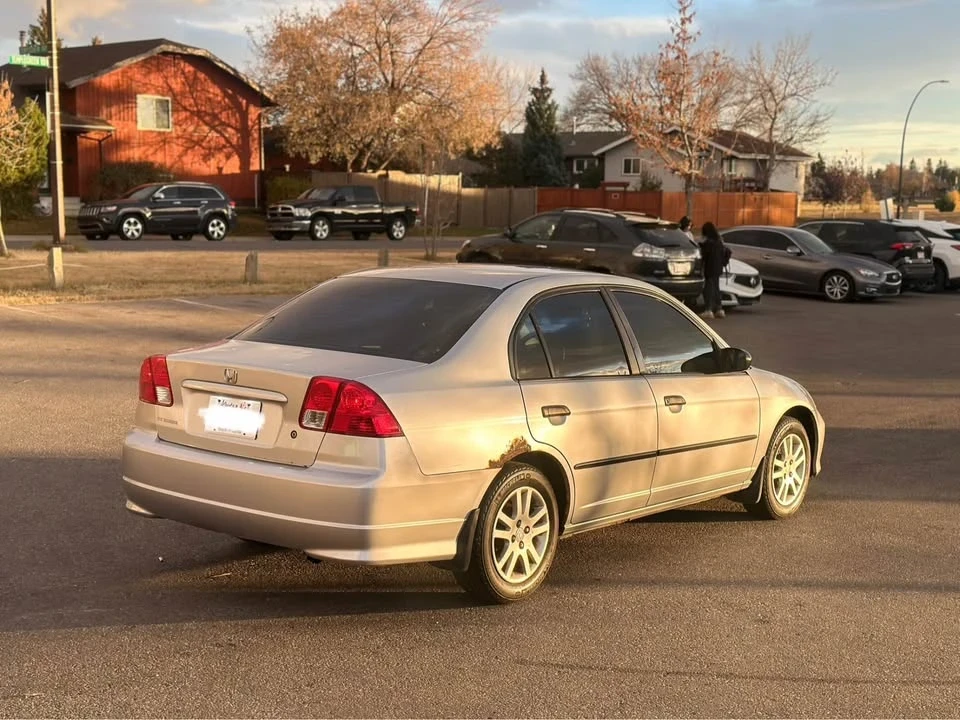 2004 Honda Civic 7th Gen - Image 4 of 13