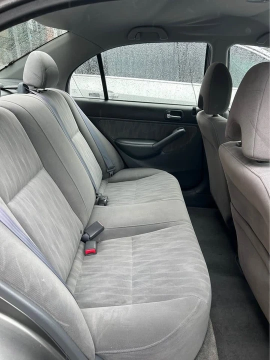 2004 Honda Civic 7th Gen - Image 6 of 6