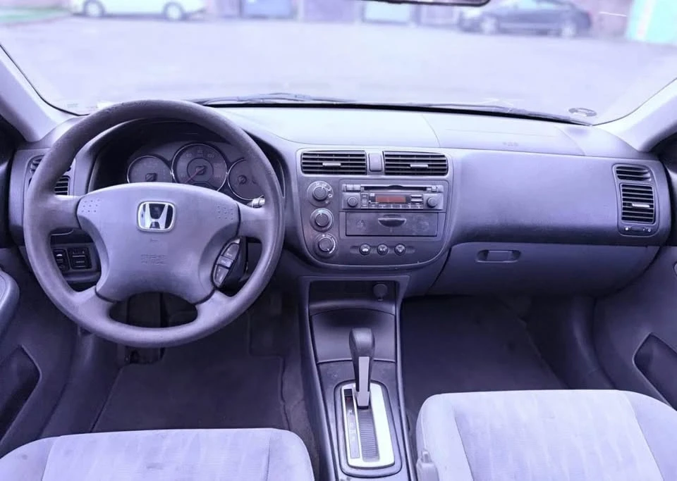 2004 Honda Civic 7th Gen - Image 7 of 16