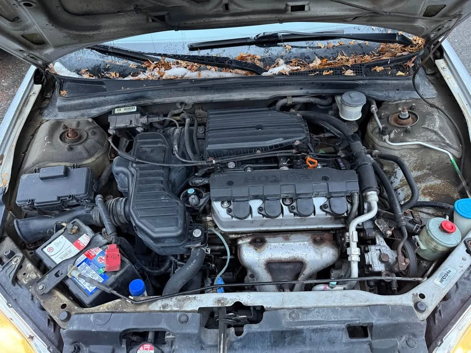 2004 Honda Civic 7th Gen - Image 9 of 12