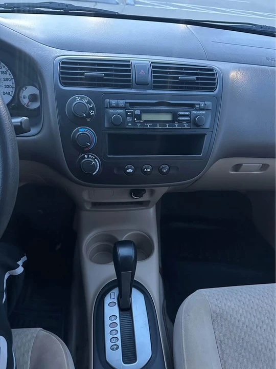 2004 Honda Civic 7th Gen - Image 11 of 12