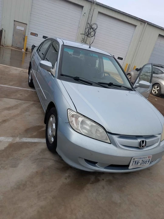 2004 Honda Civic 7th Gen - Image 3 of 14
