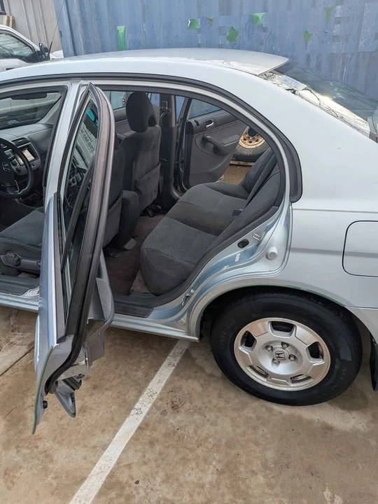 2004 Honda Civic 7th Gen - Image 5 of 14