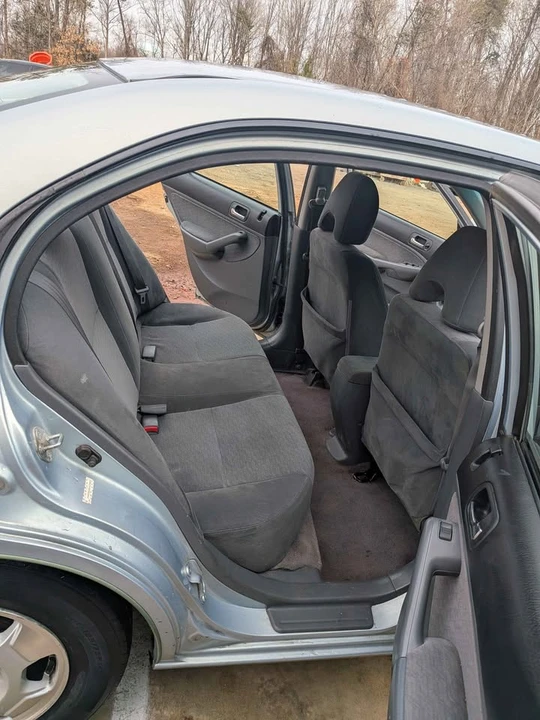 2004 Honda Civic 7th Gen - Image 8 of 14