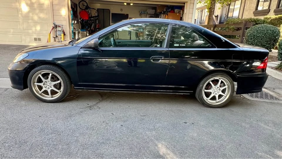 2004 Honda Civic 7th Gen - Image 2 of 14