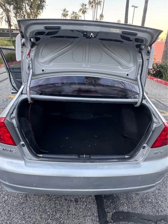 2004 Honda Civic 7th Gen - Image 6 of 8