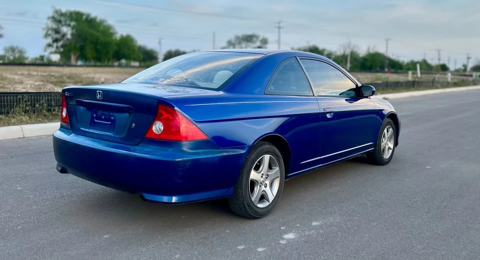 2004 Honda Civic 7th Gen - Image 3 of 7
