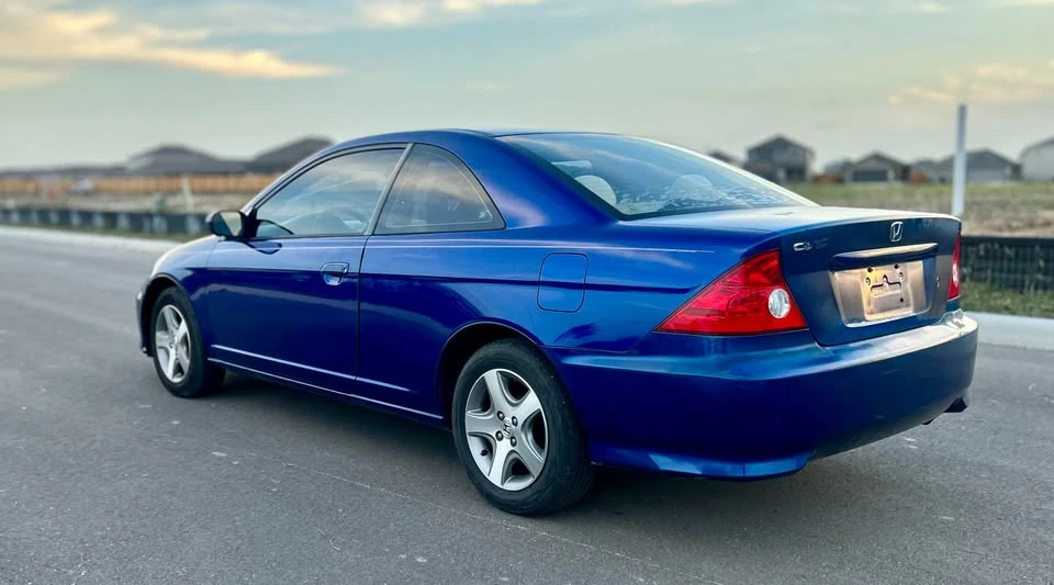 2004 Honda Civic 7th Gen - Image 2 of 7