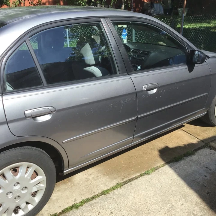 2004 Honda Civic 7th Gen - Image 2 of 4