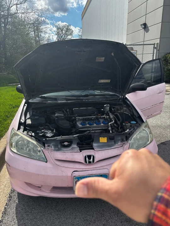 2004 Honda Civic 7th Gen - Image 2 of 7