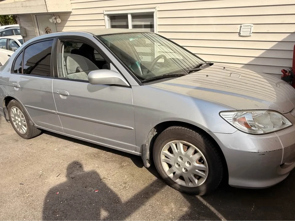 2004 Honda Civic 7th Gen - Image 3 of 6
