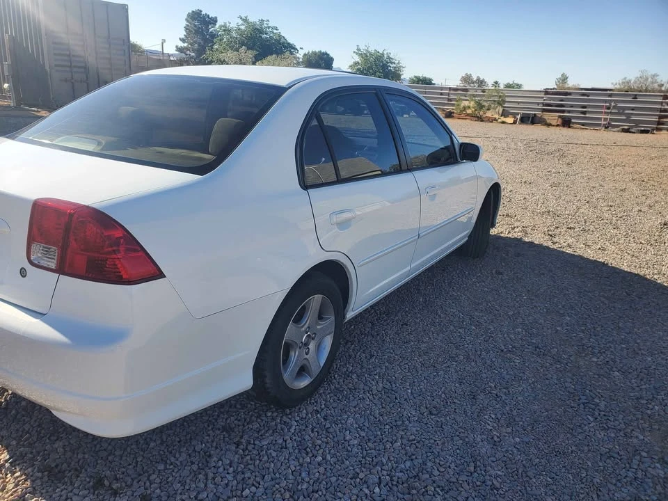 2004 Honda Civic 7th Gen - Image 3 of 7