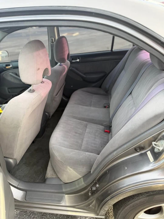 2004 Honda Civic 7th Gen - Image 6 of 8