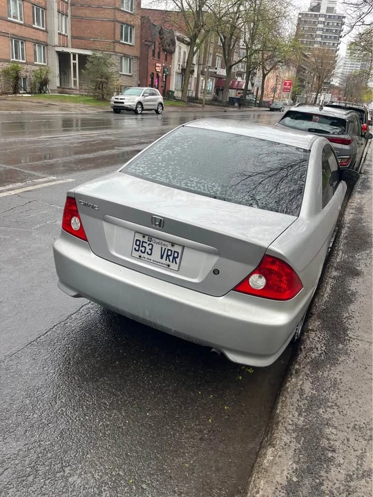 2004 Honda Civic 7th Gen - Image 4 of 12