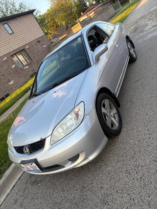 2004 Honda Civic 7th Gen - Image 4 of 12