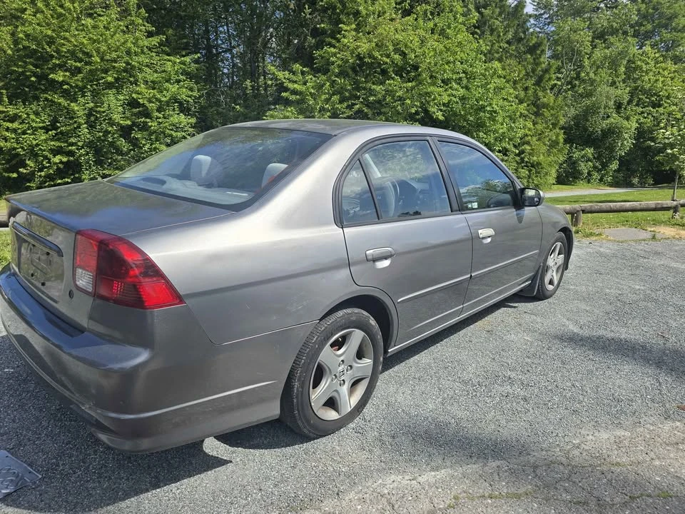 2004 Honda Civic 7th Gen - Image 4 of 8