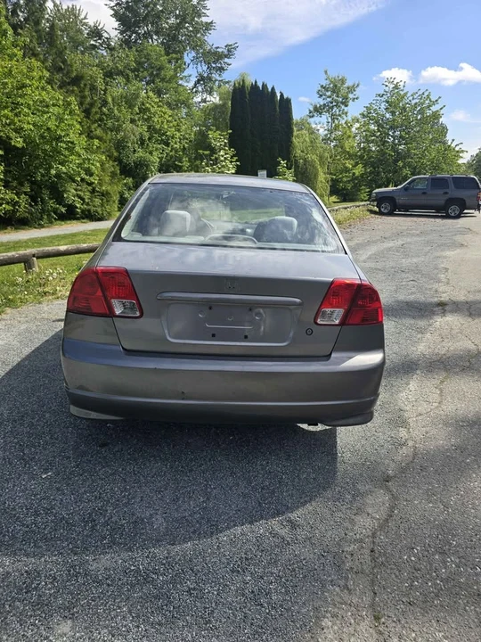 2004 Honda Civic 7th Gen - Image 5 of 8