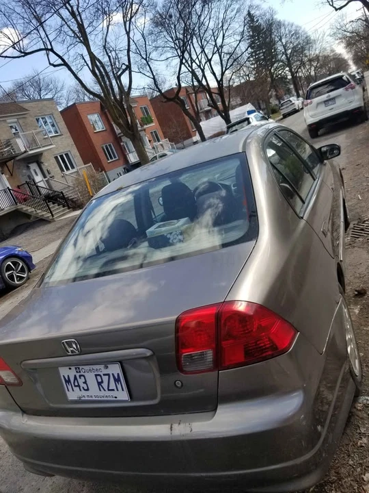 2004 Honda Civic 7th Gen - Image 2 of 4