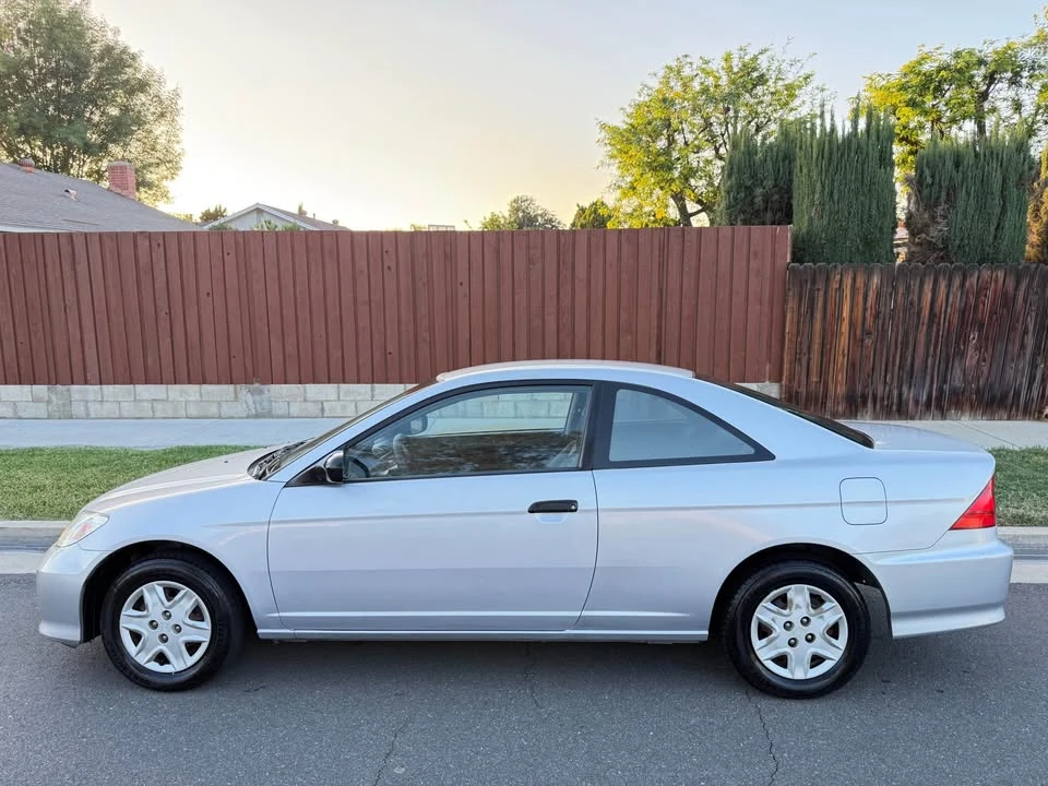 2004 Honda Civic 7th Gen - Image 2 of 14