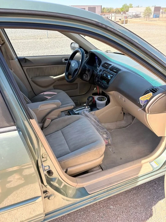 2004 Honda Civic 7th Gen - Image 2 of 7
