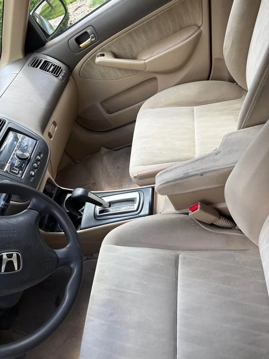 2004 Honda Civic 7th Gen - Image 5 of 7