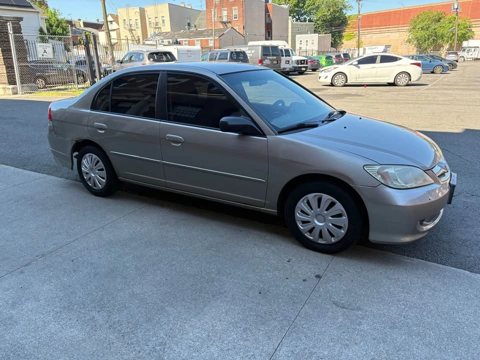 2004 Honda Civic 7th Gen - Image 7 of 15