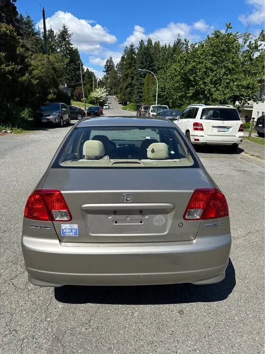2004 Honda Civic 7th Gen - Image 3 of 7