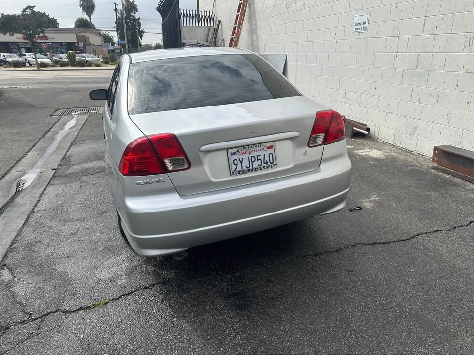 2004 Honda Civic 7th Gen - Image 3 of 8