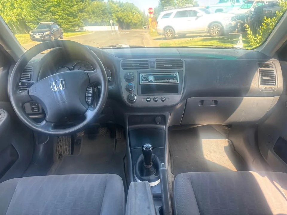 2004 Honda Civic 7th Gen - Image 3 of 5