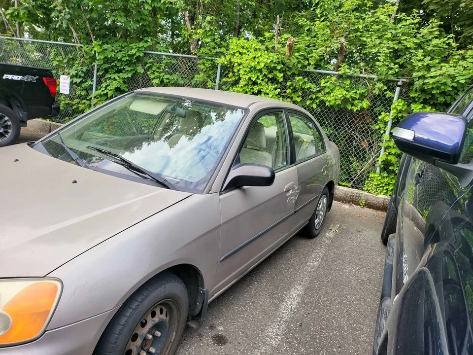 2004 Honda Civic 7th Gen - Image 4 of 7