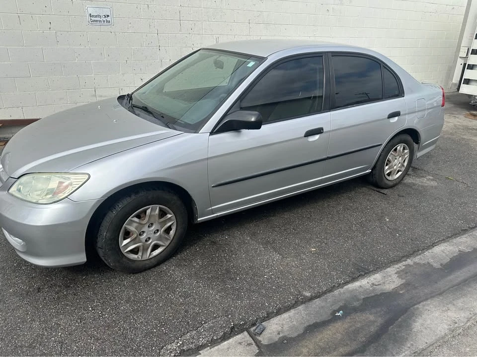2004 Honda Civic 7th Gen - Image 2 of 8