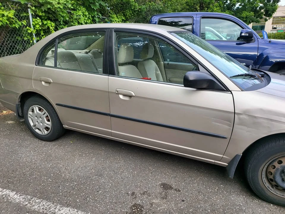 2004 Honda Civic 7th Gen - Image 2 of 7