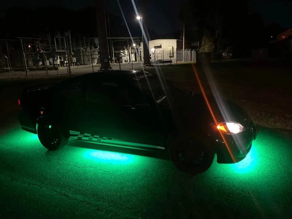 2004 Honda Civic 7th Gen - Image 2 of 15