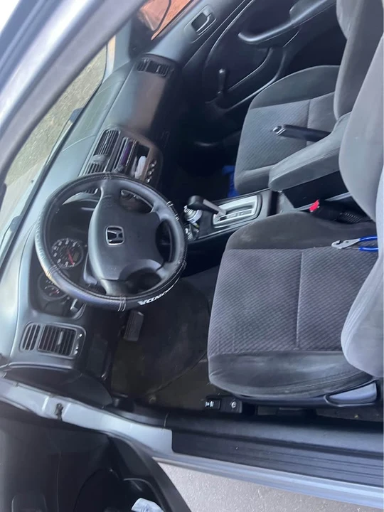 2004 Honda Civic 7th Gen - Image 2 of 7