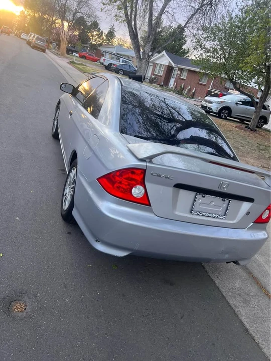 2004 Honda Civic 7th Gen - Image 4 of 7