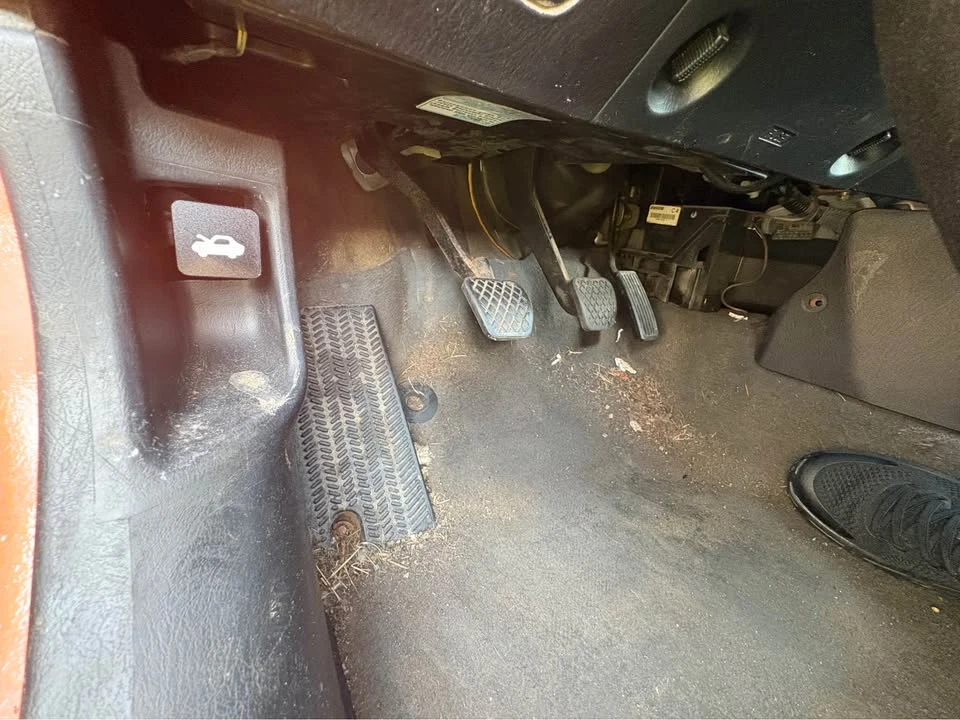 2004 Honda Civic 7th Gen - Image 8 of 11