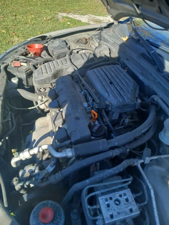 2004 Honda Civic 7th Gen - Image 8 of 10