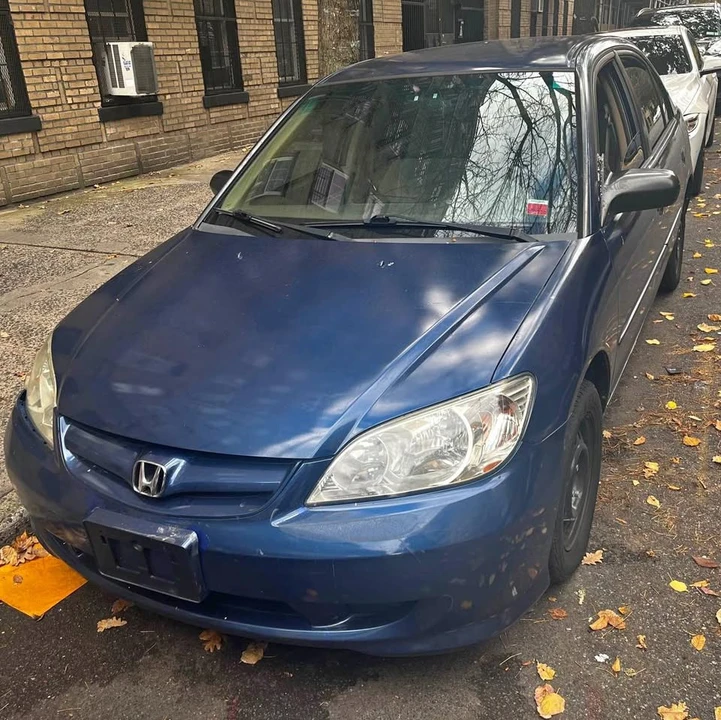 2004 Honda Civic 7th Gen - Image 2 of 11
