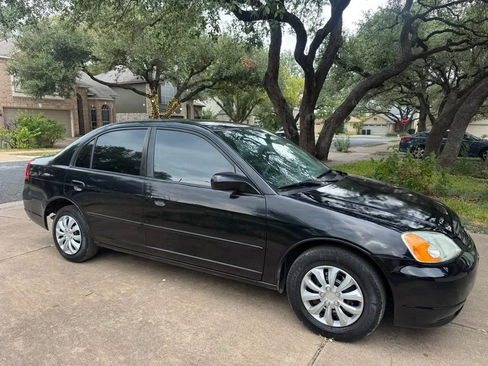2004 Honda Civic 7th Gen - Image 2 of 10