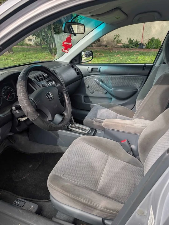 2004 Honda Civic 7th Gen - Image 9 of 9
