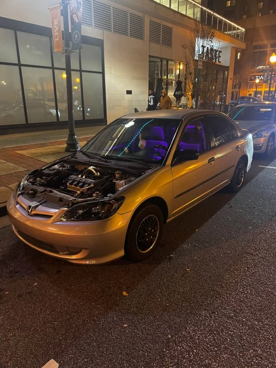 2004 Honda Civic 7th Gen - Image 4 of 8