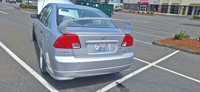 2004 Honda Civic DX Sedan