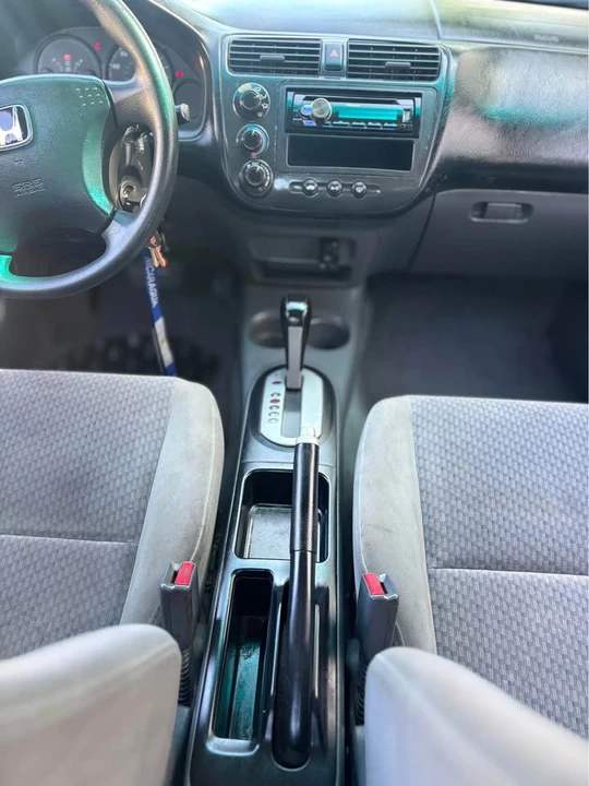 2004 Honda Civic 7th Gen - Image 4 of 17