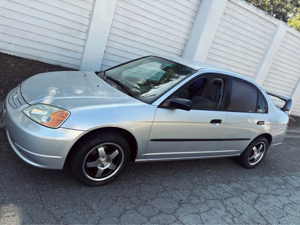 2004 Honda Civic 7th Gen - Image 3 of 17