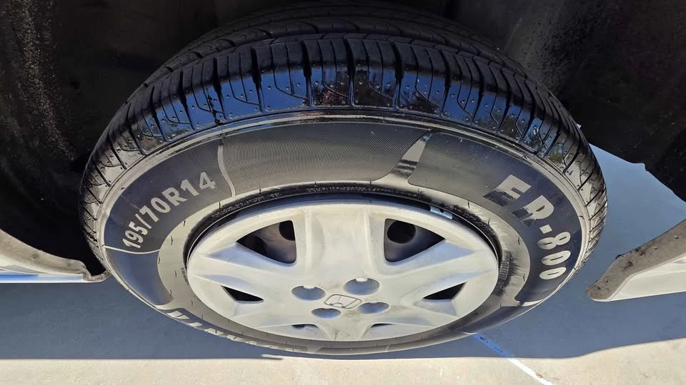 2004 Honda Civic 7th Gen - Image 16 of 20
